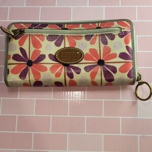 Fossil Women's Wallet with Floral Design - Cream, Pink, Purple, GUC